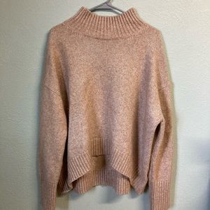 H&M beige sweater